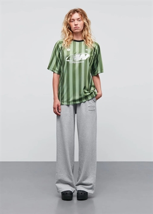 Manna shiny sport tee Four Leaf Clover/Whitecap Mads Nørgaard 